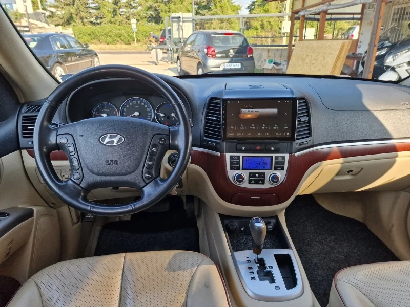 Hyundai Santa fe 2.2CRDi/Авт./Кожа/Камера/Лизинг, снимка 11 - Автомобили и джипове - 49464341