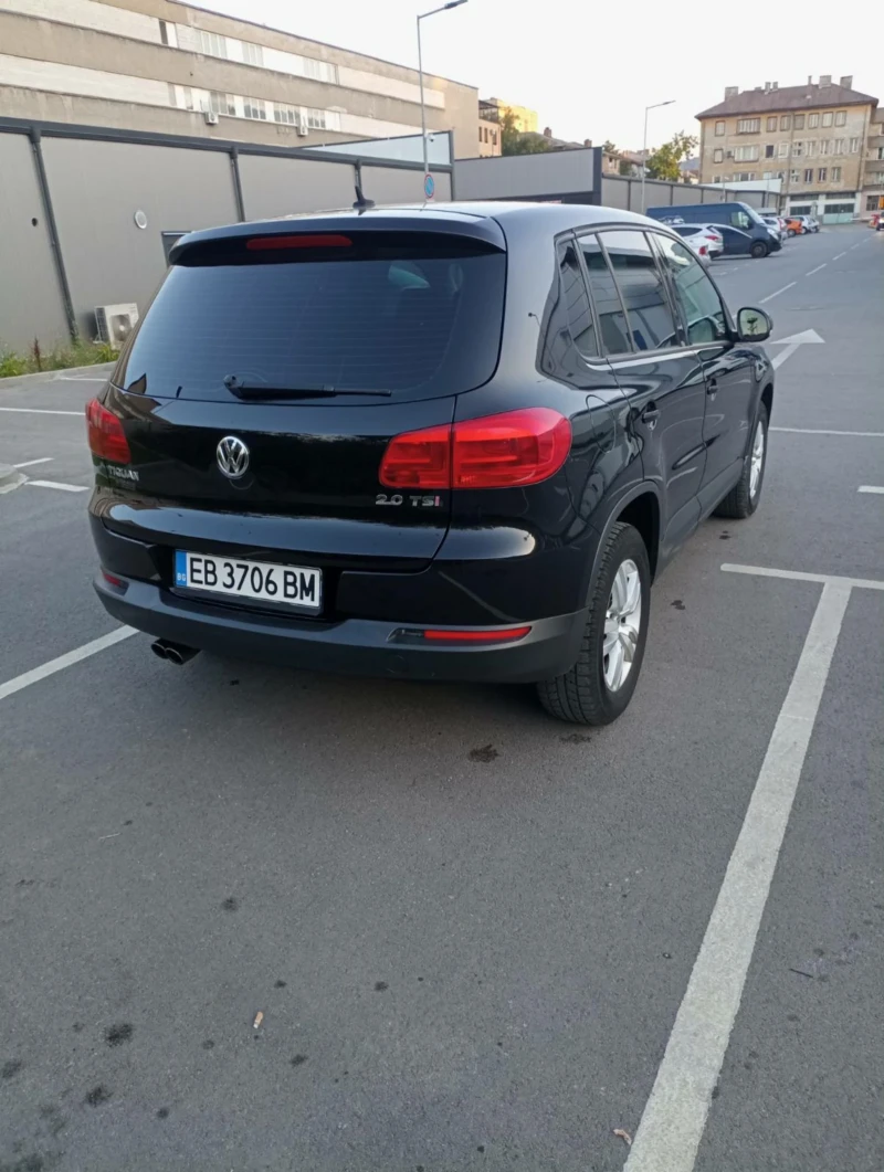 VW Tiguan 2.0 TSi, снимка 3 - Автомобили и джипове - 47392205