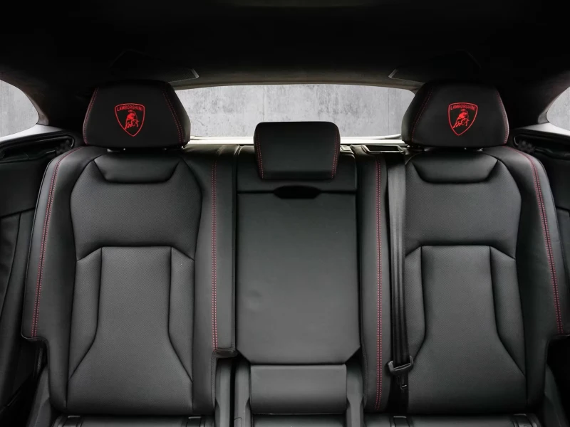 Lamborghini Urus SE Nero Helene/PANO/HUD/, снимка 15 - Автомобили и джипове - 52378173