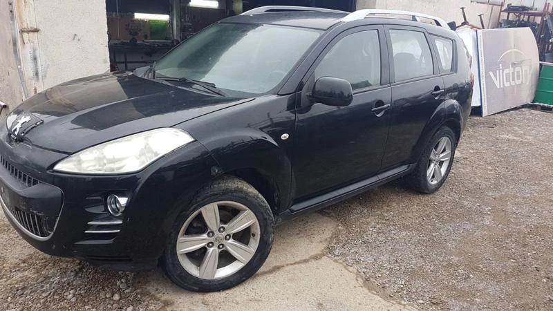 Peugeot 4007 2.2 D - изображение 2