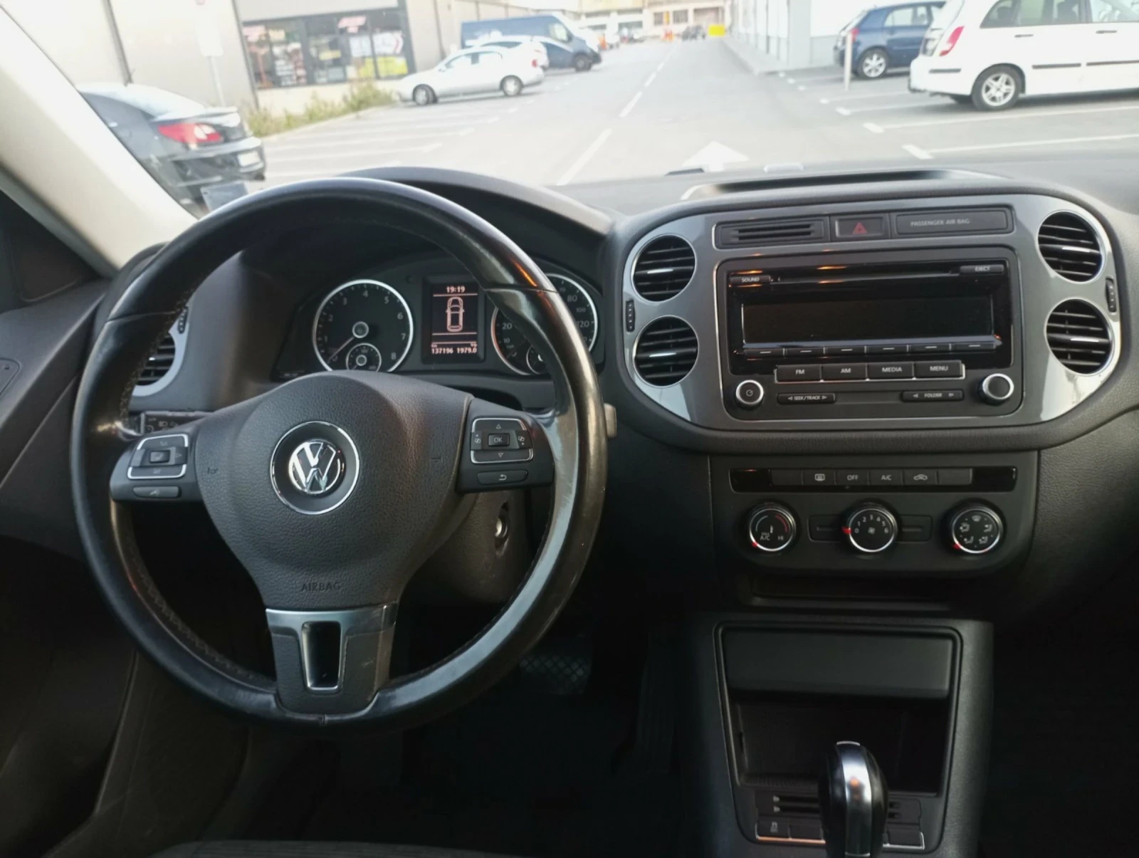 VW Tiguan 2.0 TSi - изображение 7