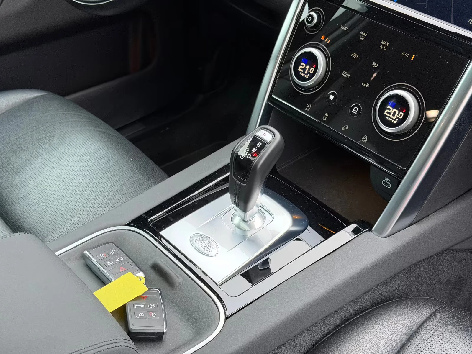 Land Rover Discovery SPORT/204HP/R-DYNAMIC/PANO/360/NAVI/DIGITAL/745v | Mobile.bg   15