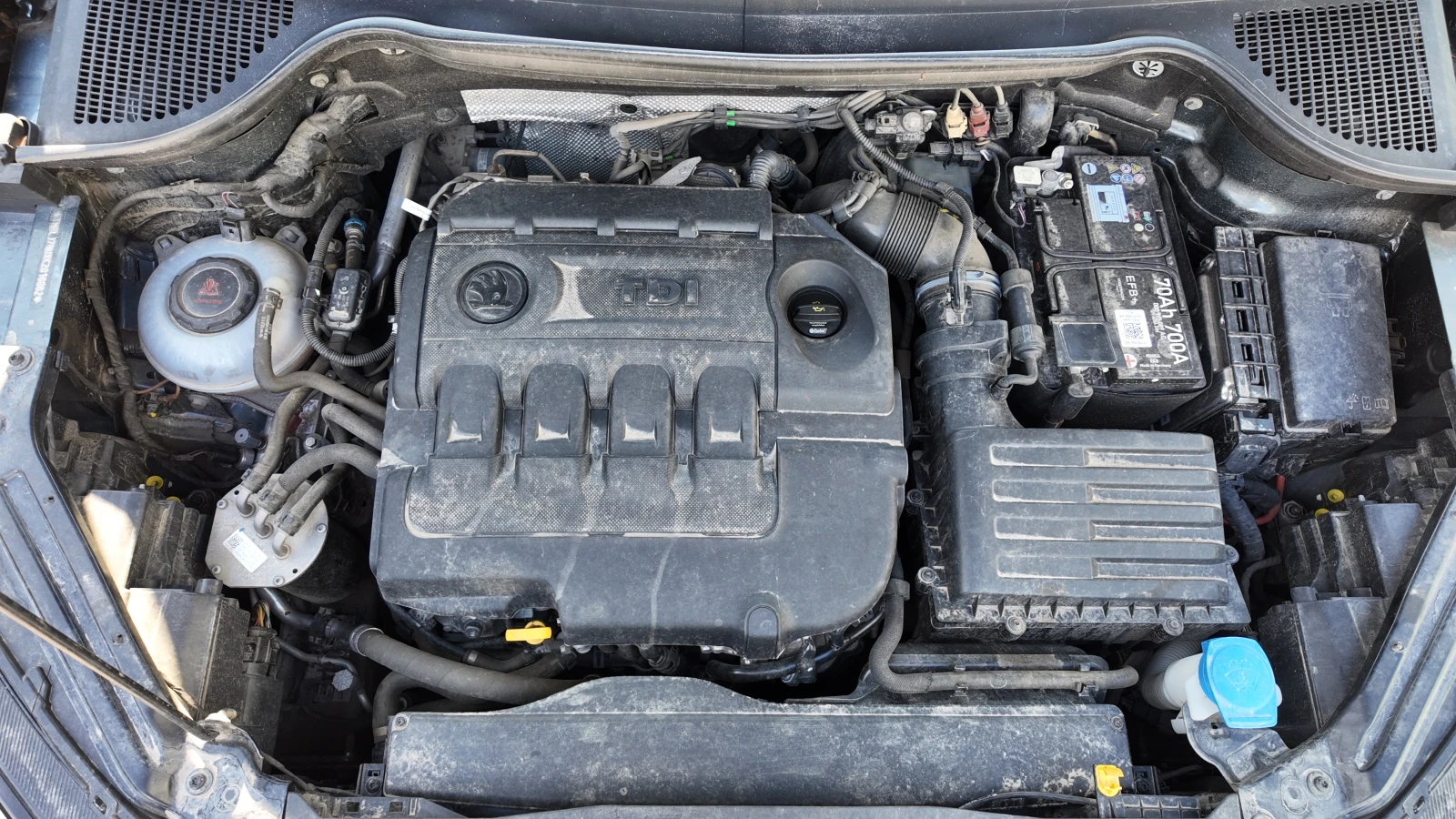 Skoda Karoq 2.0 TDI 4X4 150hp, снимка 13 - Автомобили и джипове - 54417547