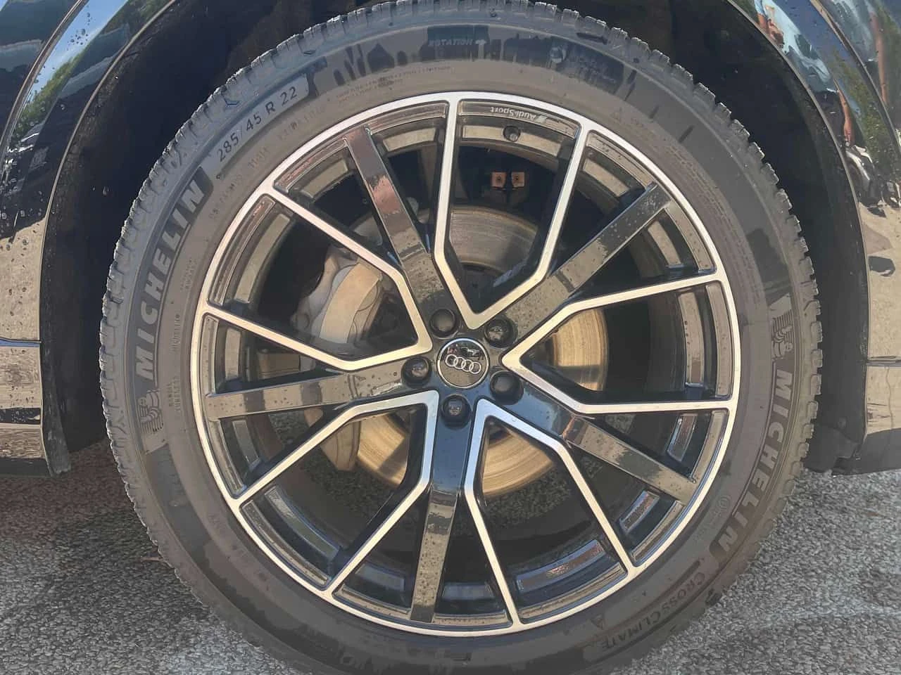 Audi Q8 * Progressiv * CARFAX * PANO * ОБДУХВАНЕ * KEYLESS, снимка 7 - Автомобили и джипове - 54682747