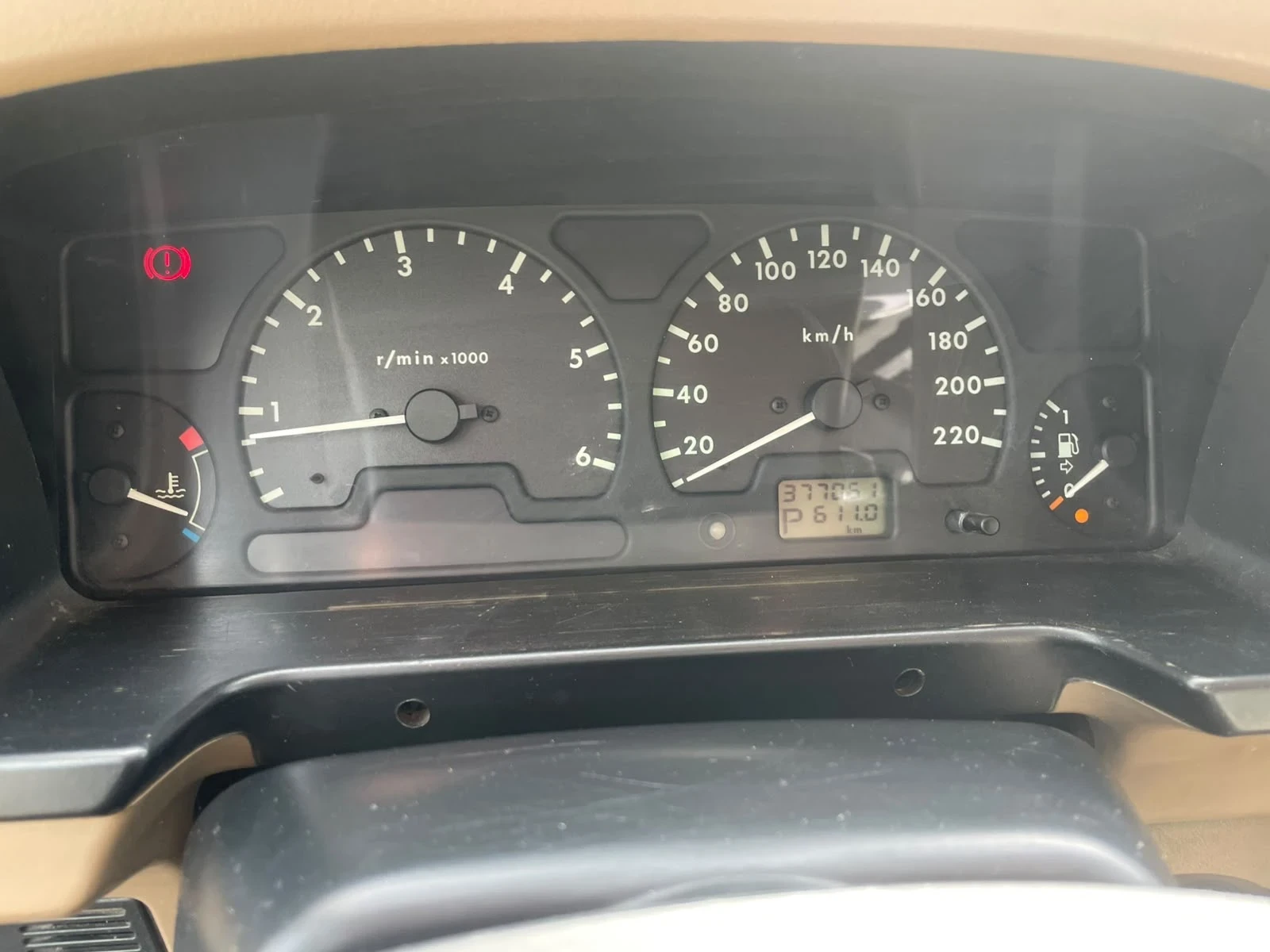 Land Rover Discovery, снимка 13 - Автомобили и джипове - 55994161