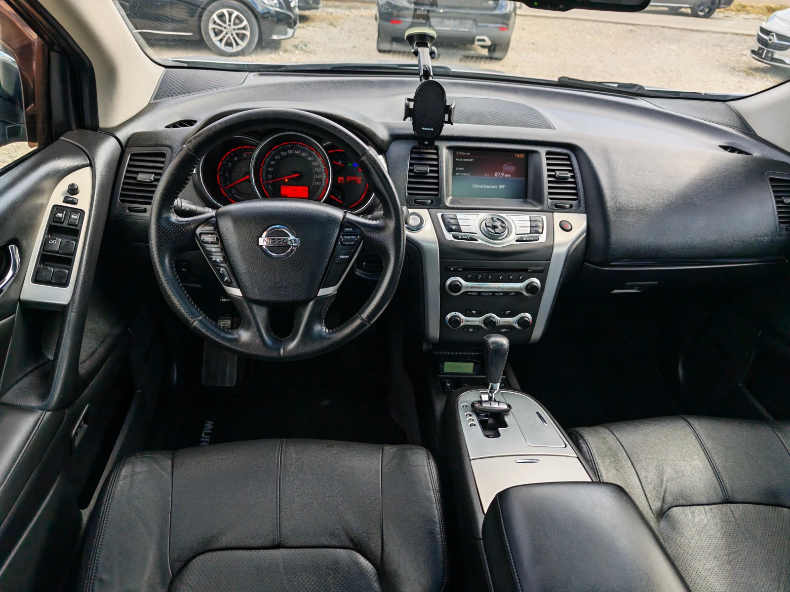 Nissan Murano 2.5 дизел Италия, снимка 10 - Автомобили и джипове - 56213925