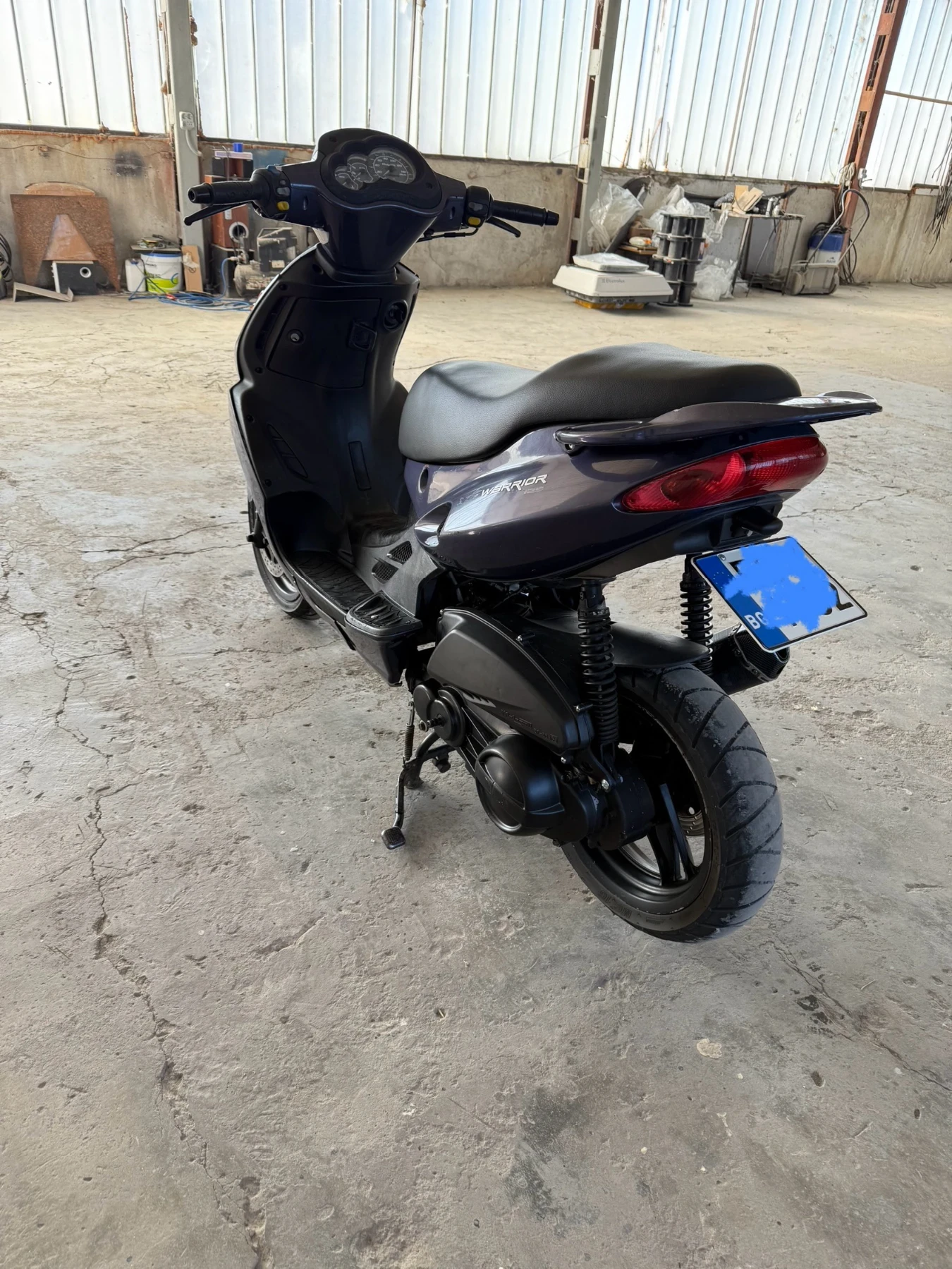Malaguti F F18 125cc - изображение 3