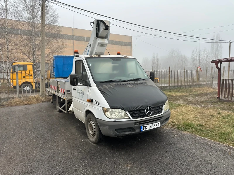 Автовишка Mercedes-Benz