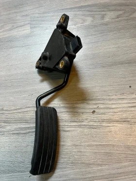 8200436878 Педал газ RENAULT KANGO MB CITAN 82 00 436 878, снимка 2