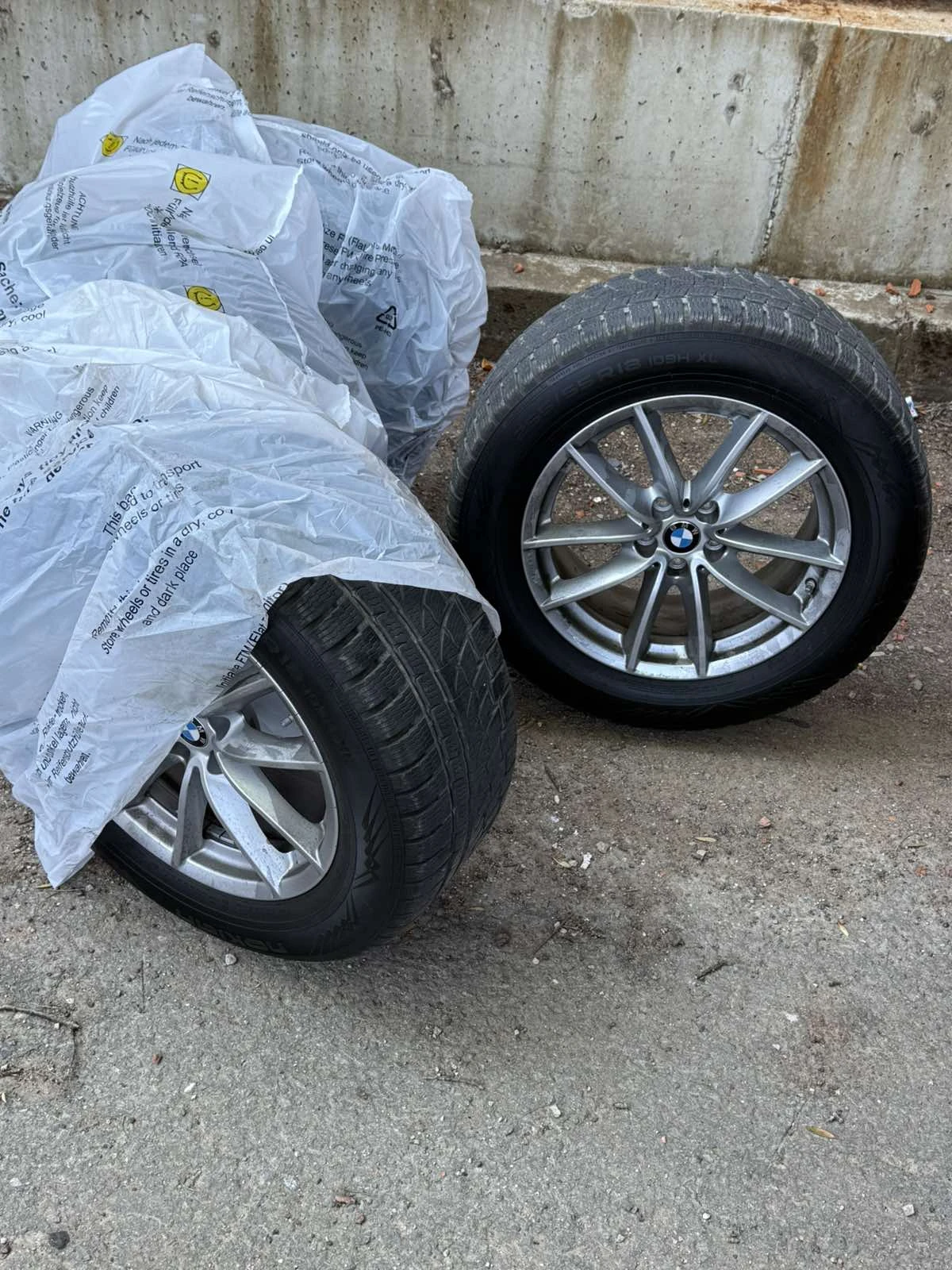 Гуми с джанти Nokian 255/55R18, снимка 4 - Гуми и джанти - 55446049