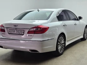 Hyundai Genesis 3.3, снимка 2
