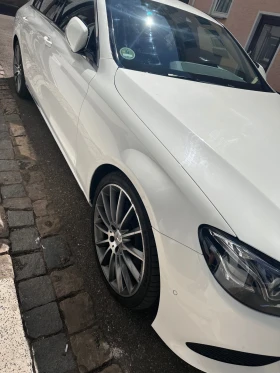 Mercedes-Benz E 200 Mercedes-Benz  E200 9G, снимка 17
