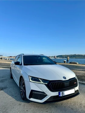 Skoda Octavia VRS 2.0 TDI DSG 4x4 200 PS Head Up Canton Digital, снимка 2