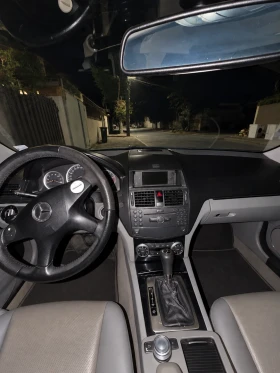 Mercedes-Benz C 220, снимка 6