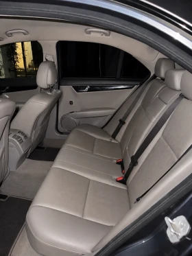 Mercedes-Benz C 220, снимка 4