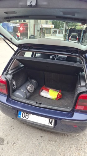 Обява за продажба на VW Golf  4,  2000 г. 1.6i  бензин и газ  ~2 650 лв. - изображение 5