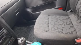 VW Golf  4,  2000 . 1.6i      | Mobile.bg    13