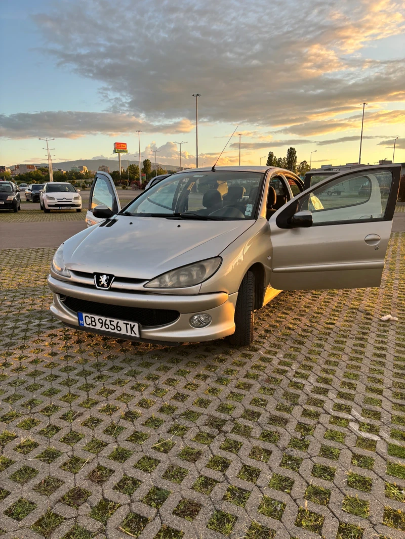 Peugeot 206, снимка 4 - Автомобили и джипове - 47790822