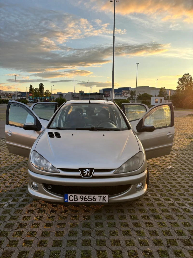 Peugeot 206, снимка 3 - Автомобили и джипове - 47790822