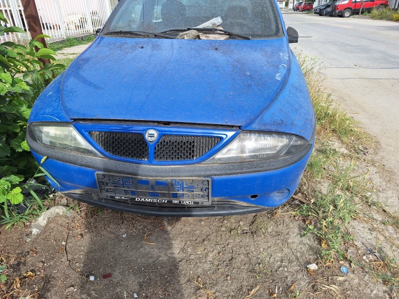 Lancia Y10, снимка 1 - Автомобили и джипове - 47953800