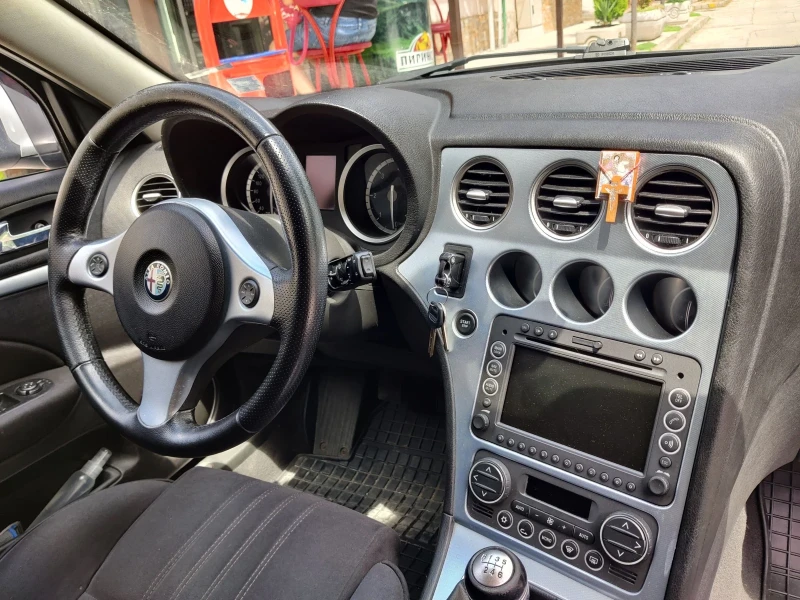 Alfa Romeo 159 sportwagon, снимка 8 - Автомобили и джипове - 48550019