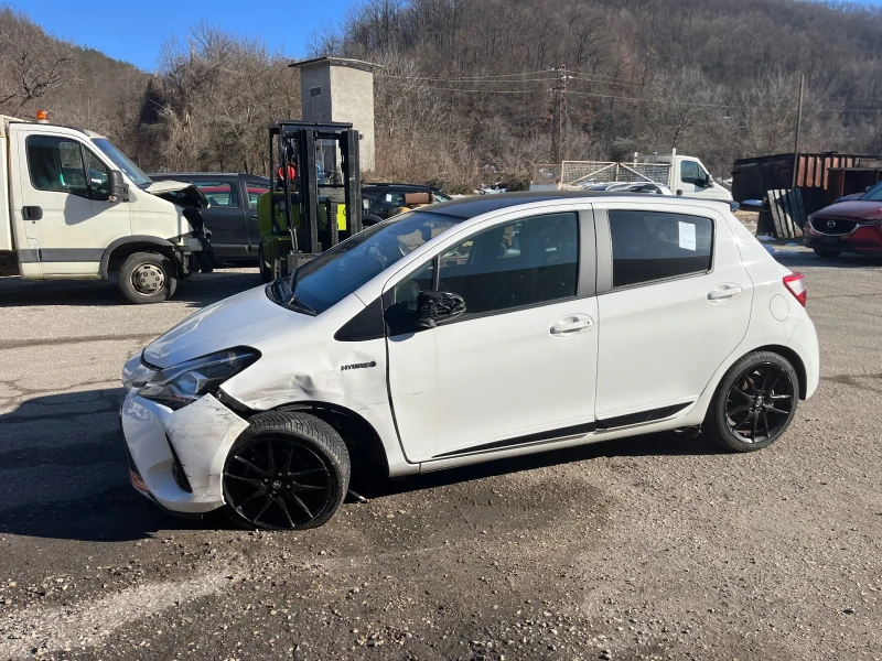 Toyota Yaris, снимка 5 - Автомобили и джипове - 48730830