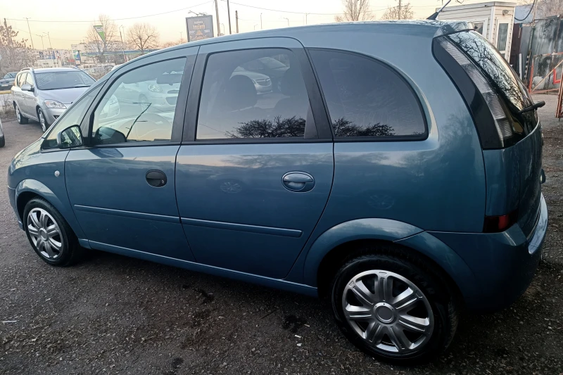 Opel Meriva 1.6i/Multispase, снимка 8 - Автомобили и джипове - 49041615