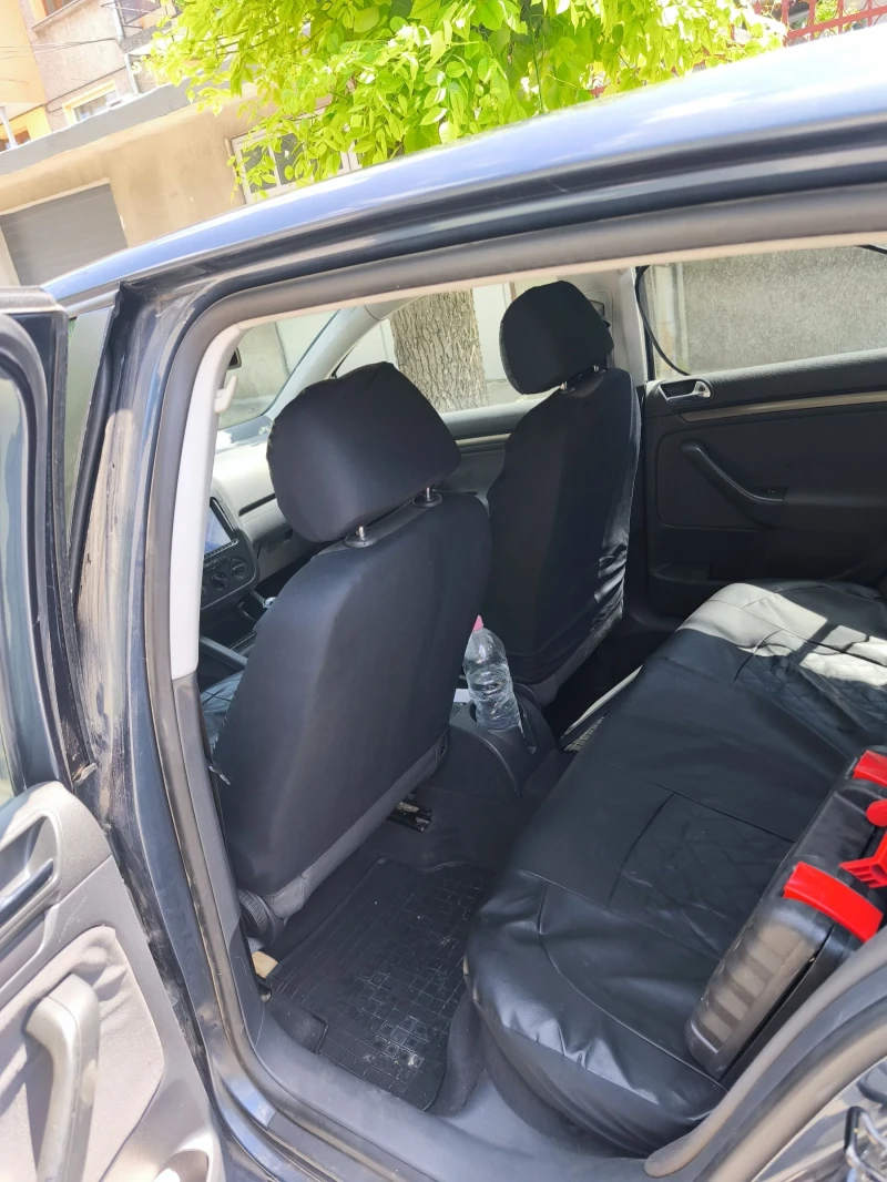 VW Golf, снимка 8 - Автомобили и джипове - 51620718
