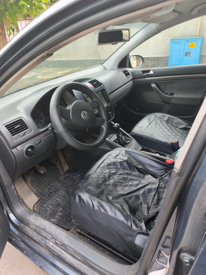 VW Golf, снимка 11 - Автомобили и джипове - 51620718