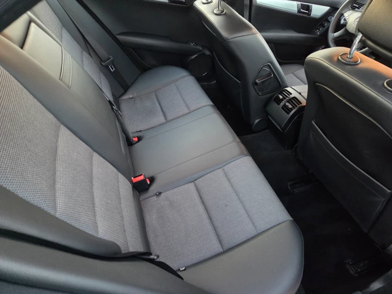 Mercedes-Benz C 220 CDI/EURO5, снимка 11 - Автомобили и джипове - 52310857