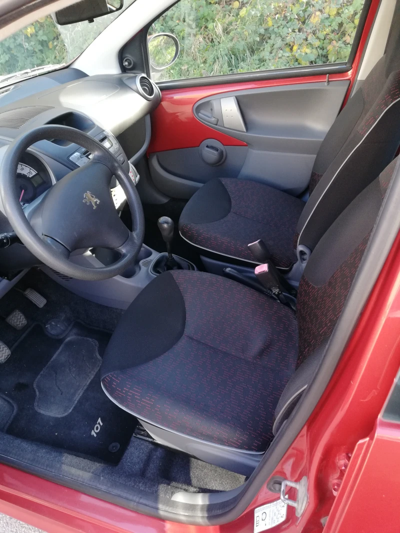 Peugeot 107, снимка 6 - Автомобили и джипове - 52343306