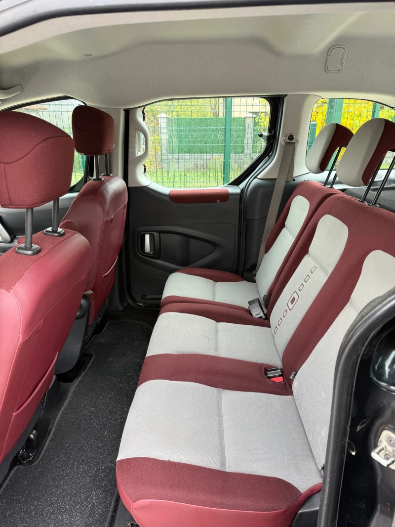 Citroen Berlingo 1.6* 90кс* СТАРИЯТ МОТОР* ОТЛИЧЕН, снимка 11 - Автомобили и джипове - 52420687