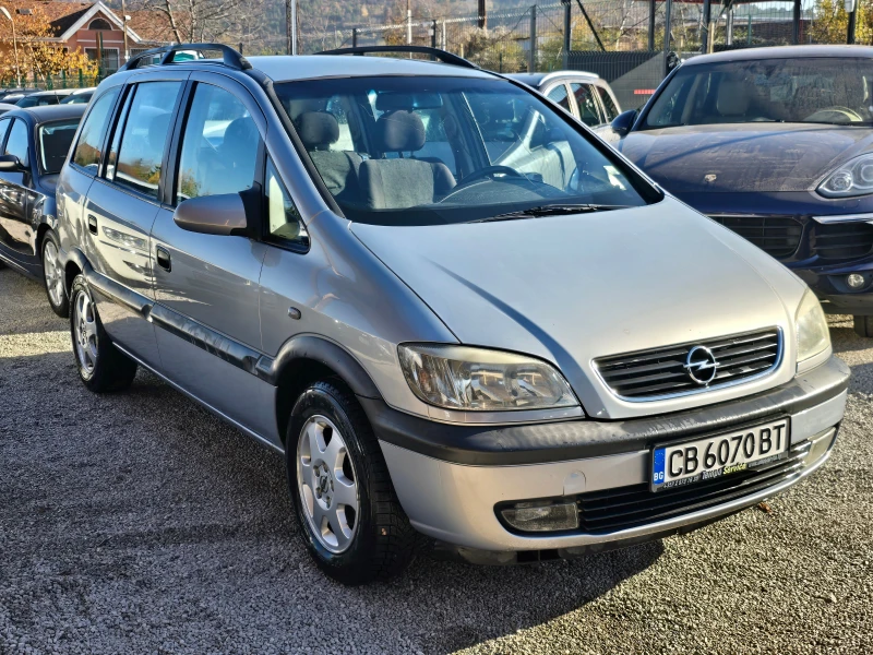 Opel Zafira 1.8i/Климатик/Лизинг, снимка 7 - Автомобили и джипове - 52428626