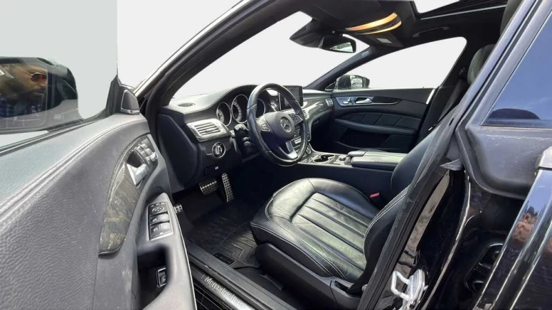Mercedes-Benz CLS 400 4MATIC/360cam/Facelift, снимка 6 - Автомобили и джипове - 52625153