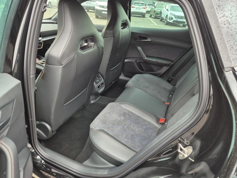 Cupra Formentor VZ* ABT* DISTR* MEMORY* KEYLESS* CAM* , снимка 10 - Автомобили и джипове - 52749203