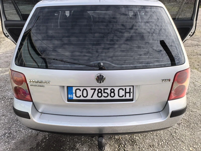VW Passat, снимка 6 - Автомобили и джипове - 52831630