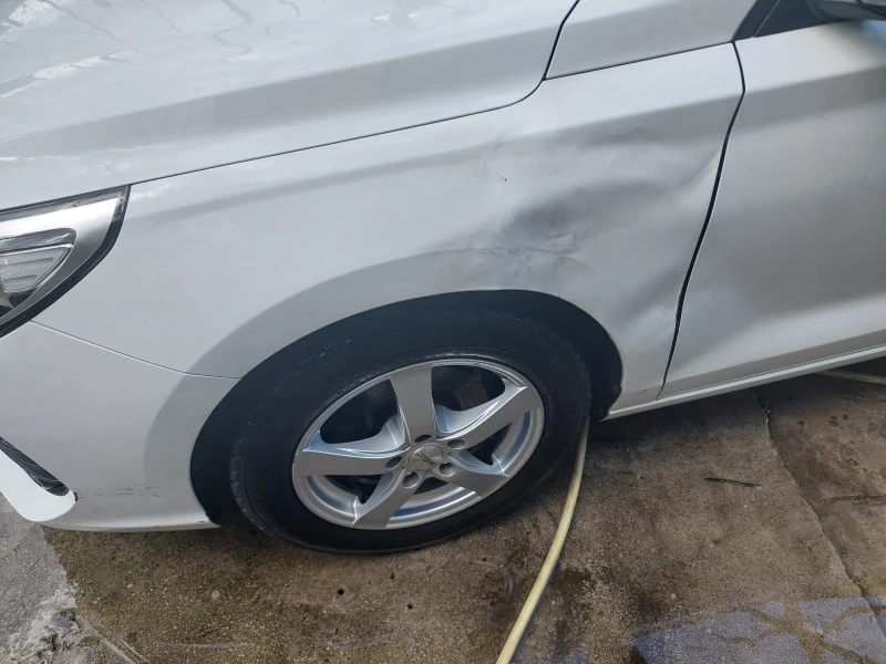 Hyundai I30 1.4 101 к.с , снимка 12 - Автомобили и джипове - 53495745