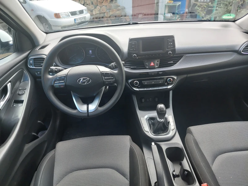 Hyundai I30 1.4 101 к.с , снимка 7 - Автомобили и джипове - 53495745