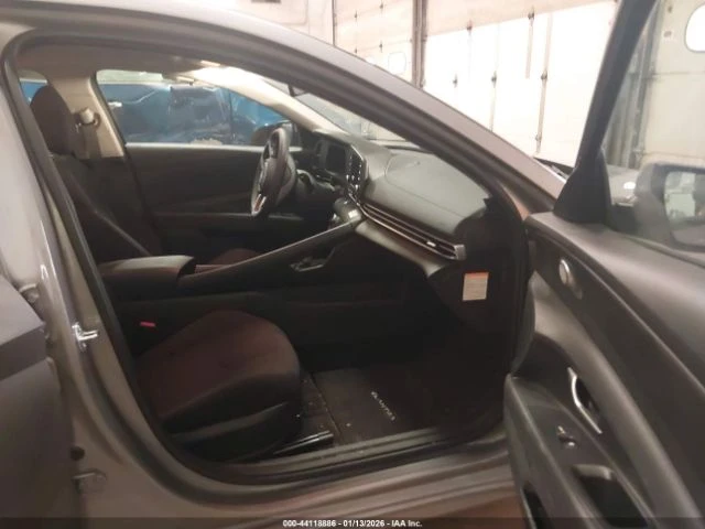 Hyundai Elantra HYBRID* BLUE* KEYLESS | Mobile.bg � ����������� 12