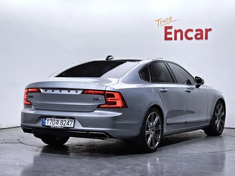 Volvo S90, снимка 2 - Автомобили и джипове - 54823206