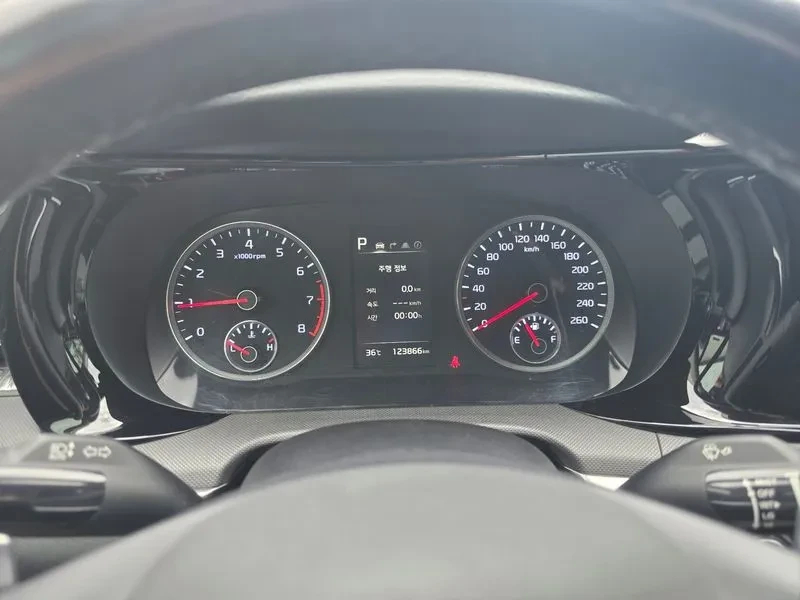 Kia K5 2.0 Lpi Trendy, снимка 7 - Автомобили и джипове - 55739278