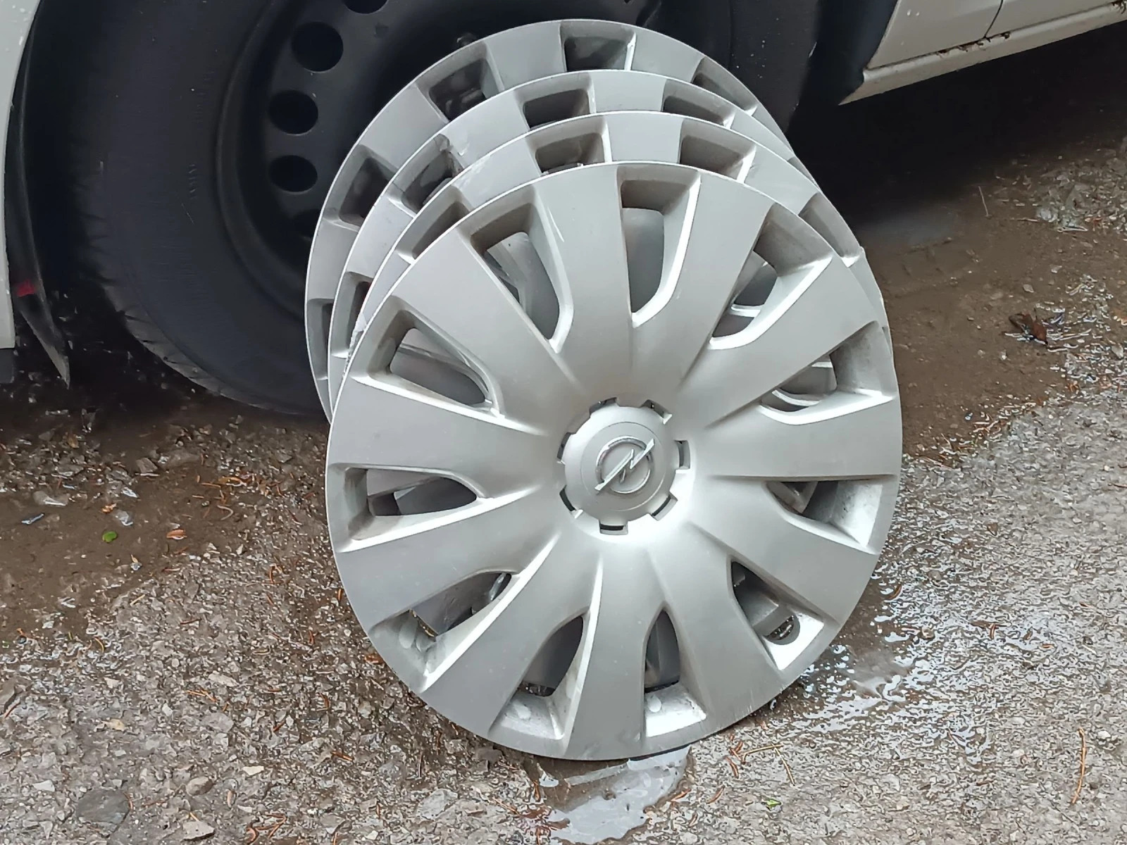 Opel Astra 2.0 cdti, снимка 11 - Автомобили и джипове - 52716921