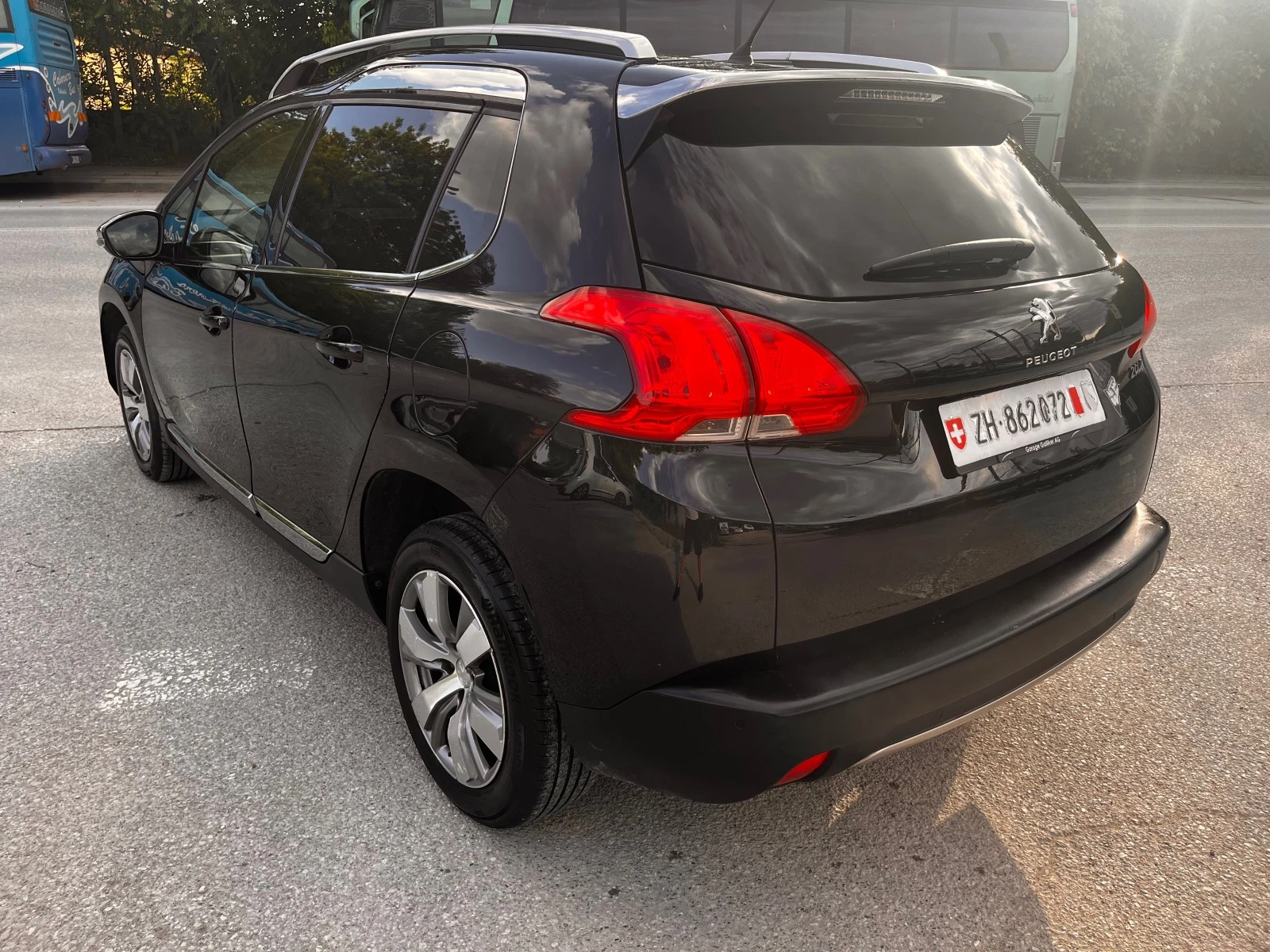 Peugeot 2008 1.6 ALURE - изображение 3