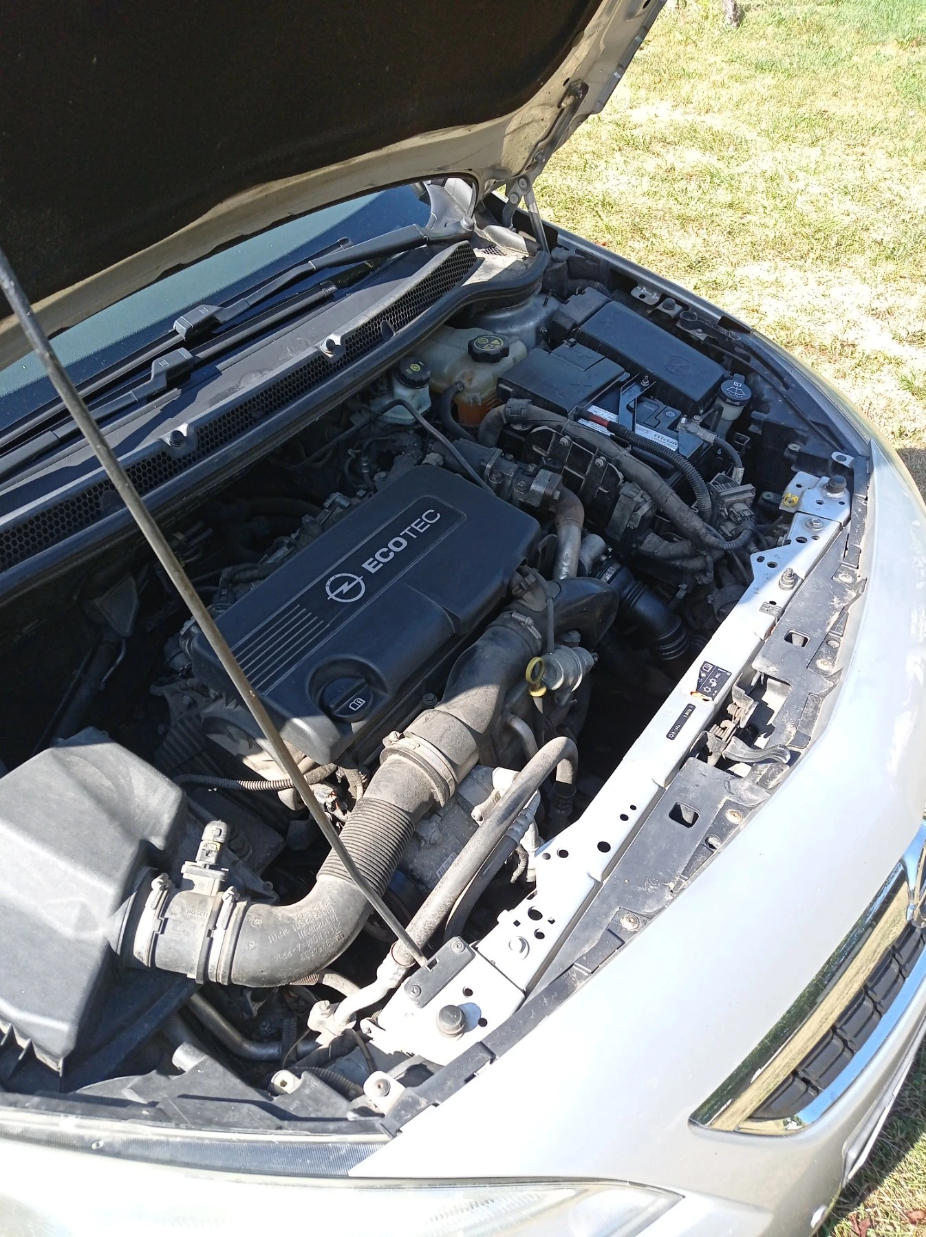 Opel Astra Sports Tourer - изображение 4
