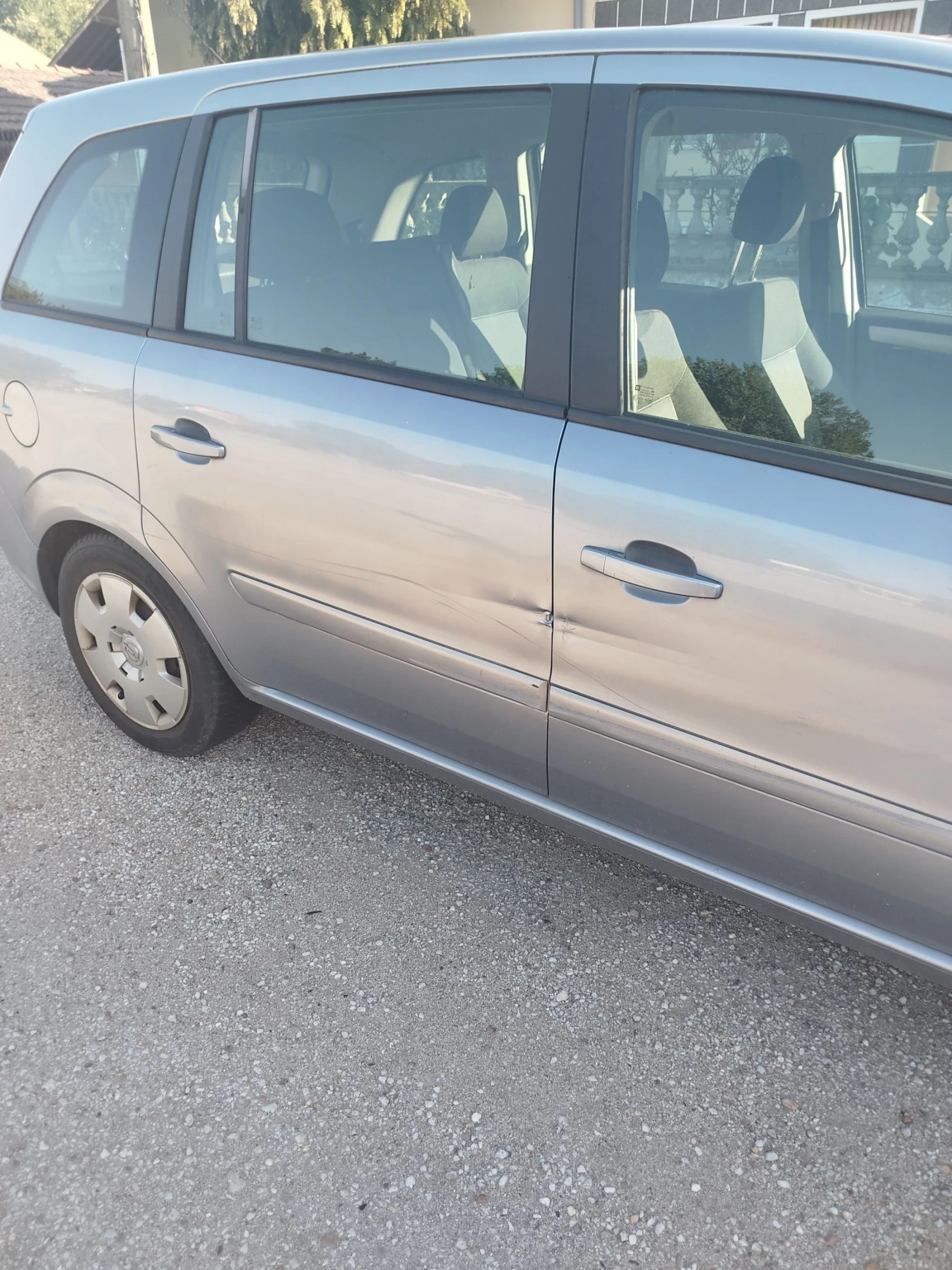 Opel Zafira 1.8 140 кс - изображение 2