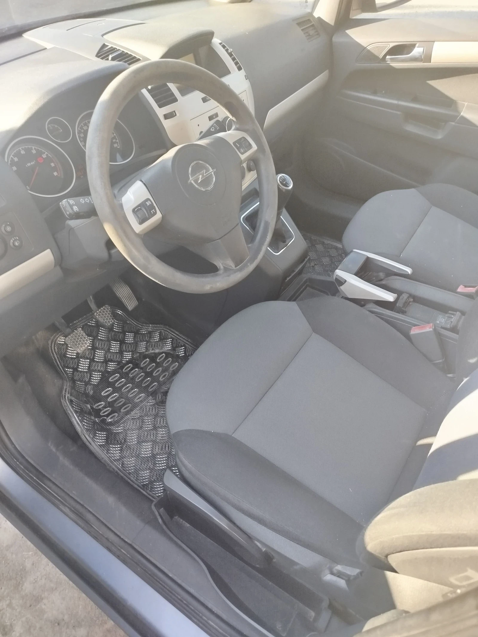 Opel Zafira 1.8 140 кс - изображение 7