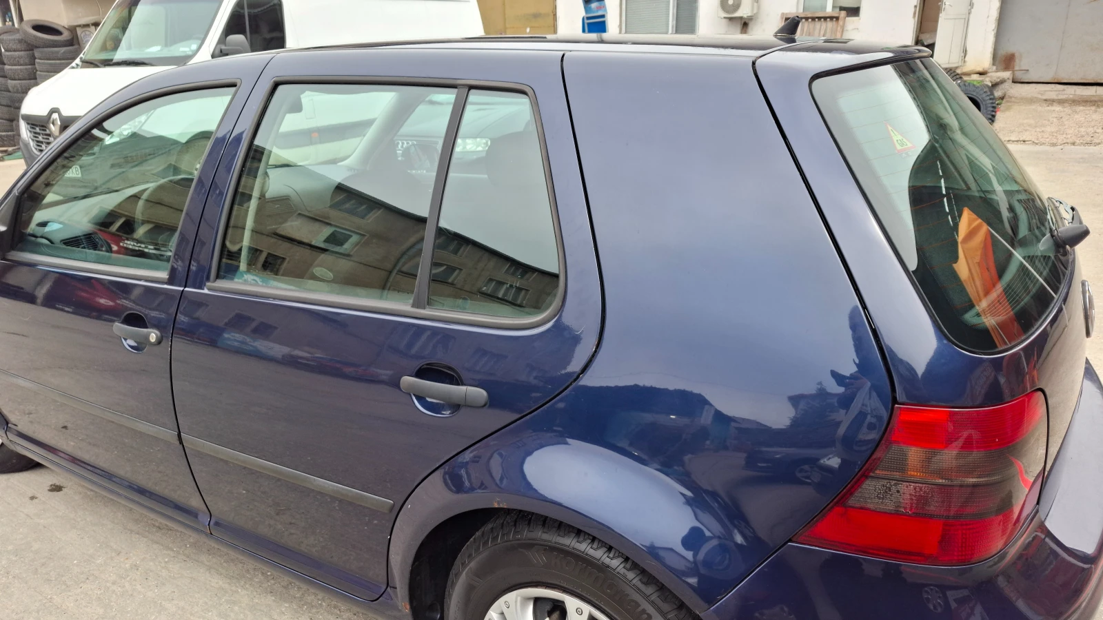 VW Golf  4,  2000 . 1.6i      | Mobile.bg   11