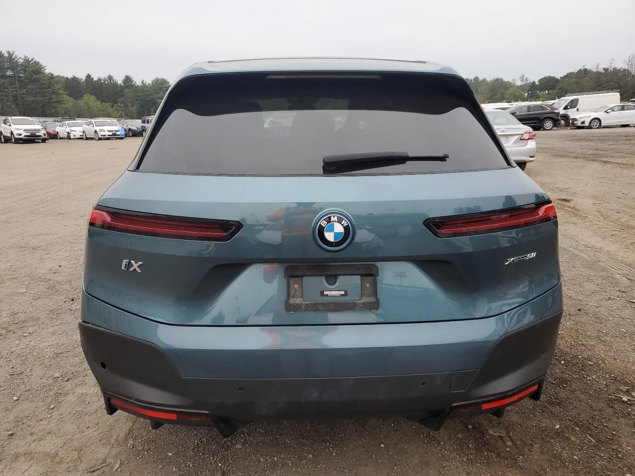 BMW iX XDRIVE50 - изображение 6