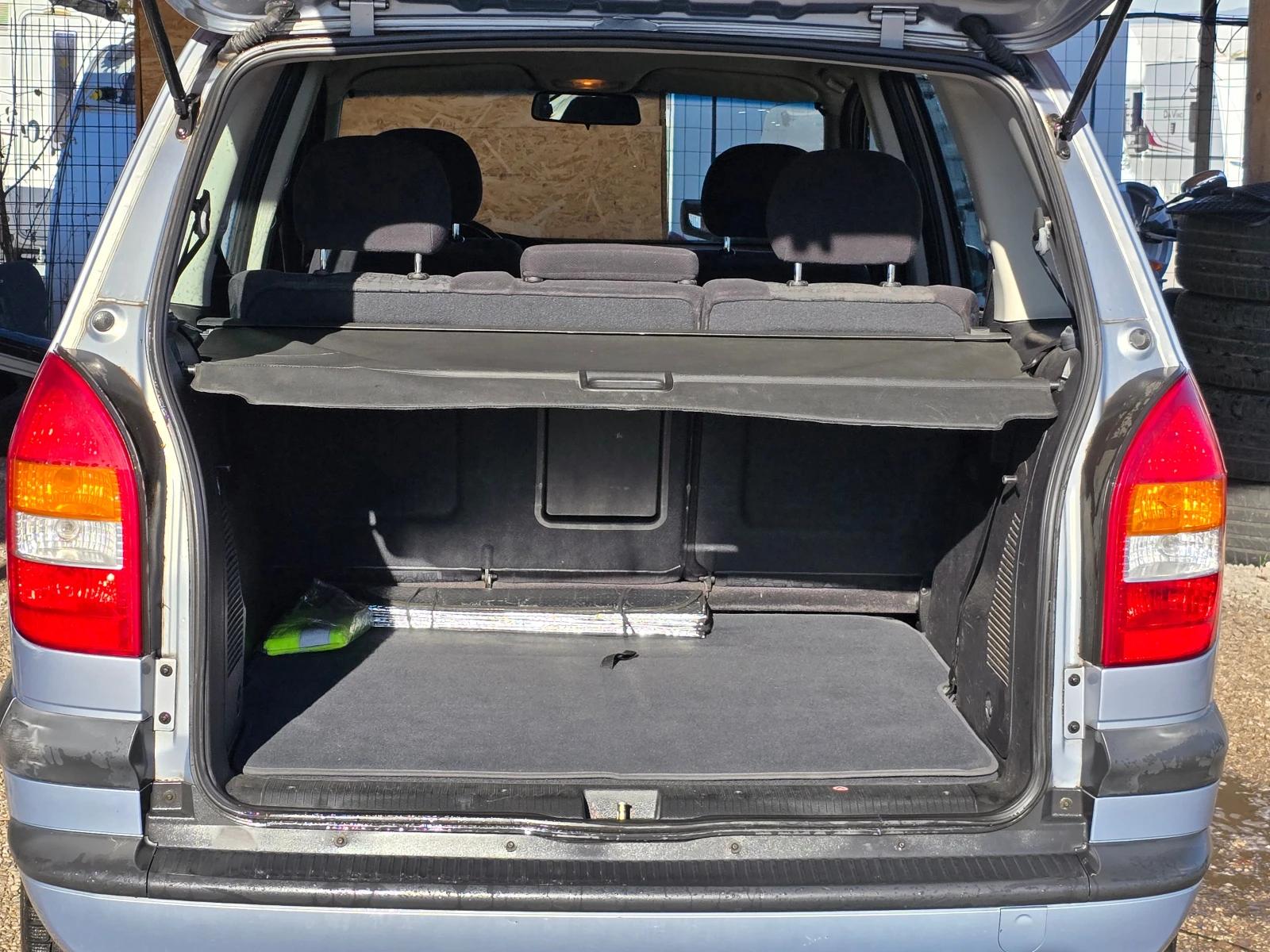 Opel Zafira 1.8i/Климатик/Лизинг - изображение 5