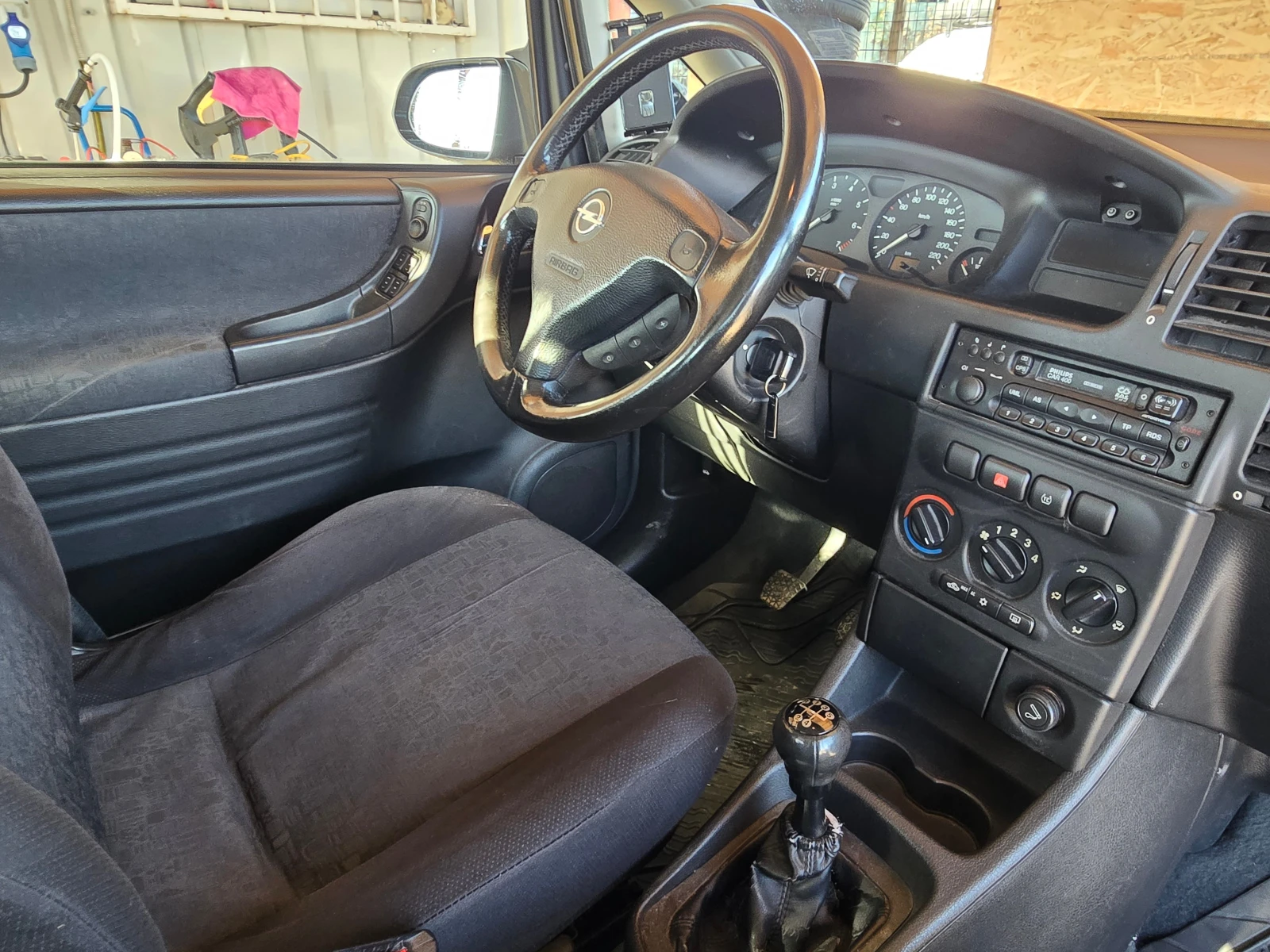 Opel Zafira 1.8i// | Mobile.bg   15